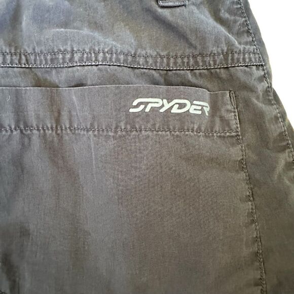 Spyder ~ Mens grey shorts ~ size Medium ~ side and back pockets - Picture 4 of 8